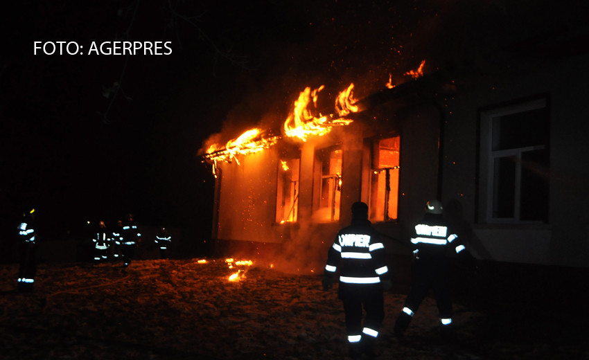ISU: "Incendiile in unitatile de invatamant sunt in prezent foarte rare". Cate scoli au ars in ultimii ani si de ce