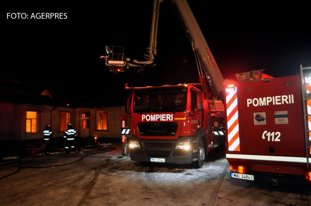 incendiu scoala Rachiti, Botosani