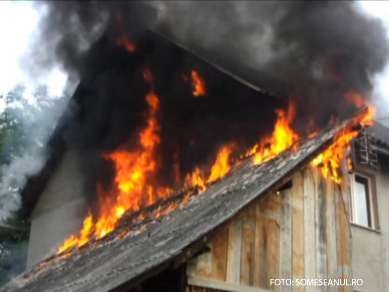 incendiu scoala Bistrita Bargaului