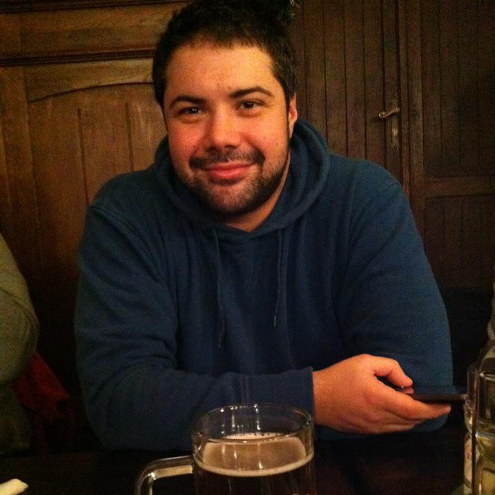 Mesaj emoționant al unui tânăr din Colectiv salvat de eroul Claudiu Petre