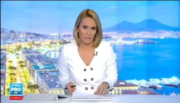 Omagiu emotionant la Napoli, in memoria Tulliei, studenta care a pierit la Colectiv: Era mereu cu zambetul pe buze