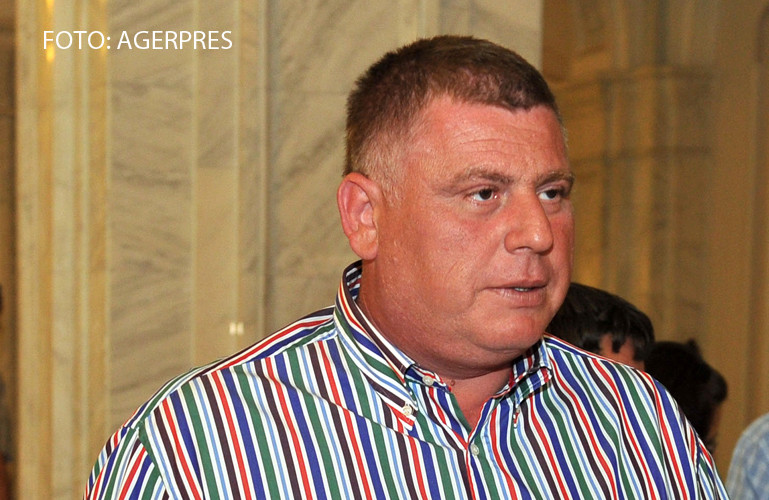 Presedintele CJ Buzau a demisionat, dupa aproape un an de la retinere. Se declara nevinovat, desi a fost prins in flagrant