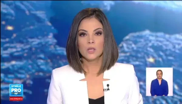 Furtuna violenta in statul Iowa din SUA. Copacii au fost smulsi din radacini si cartiere intregi au ramas fara curent