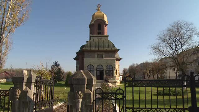 Biserica, in pragul unui urias scandal intern. Preotii s-au revoltat dupa ce li s-a marit cota de vanzari pentru Sarbatori