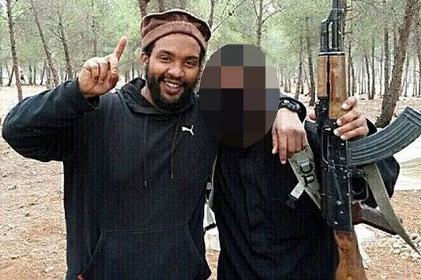 ISIS ar fi pregatit atentate la Istanbul in aceeasi zi cu cele din Paris. Turcii l-au arestat pe partenerul lui Jihadi John