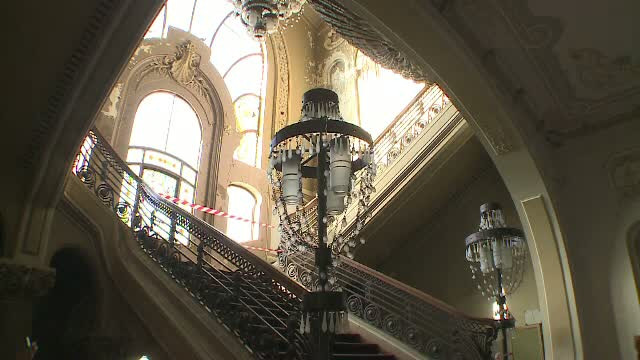 Cazinoul din Constanta, deschis dupa 8 ani vizitatorilor. Motivul pentru care nimeni nu poate urca la etajul cladirii