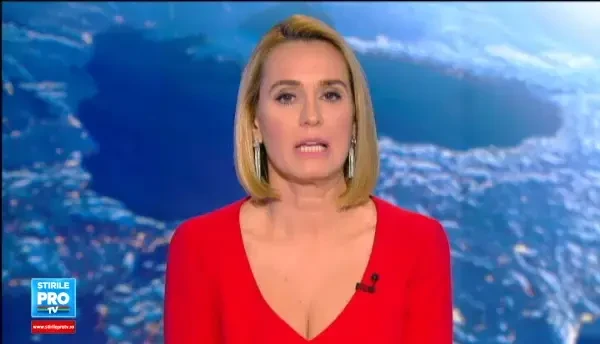 Teroristi ucisi in Paris. Cine este femeia kamikaze care si-a detonat centura cu explozibil