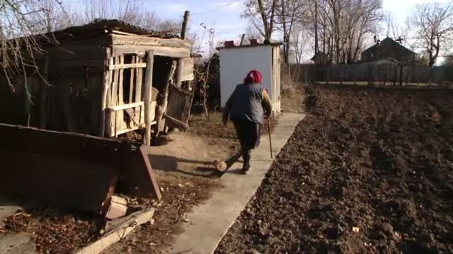 Mentalitatile care ne plaseaza pe ultimele locuri in Europa la capitolul civilizatie. De ce nu vor romanii WC in locuinta