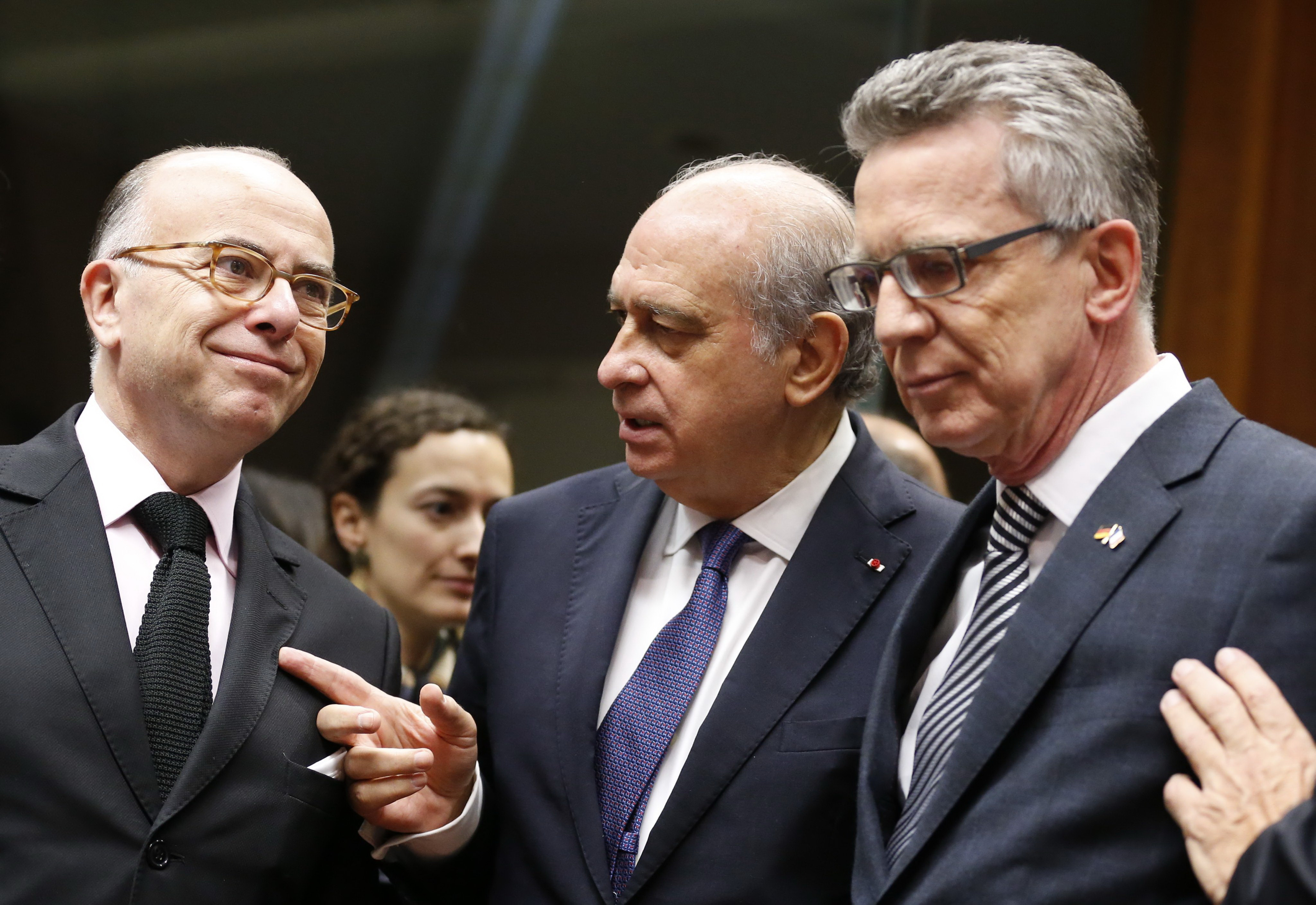 Regulile Schengen vor fi schimbate in urmatoarele saptamani. Franta cere controale si asupra cetatenilor UE