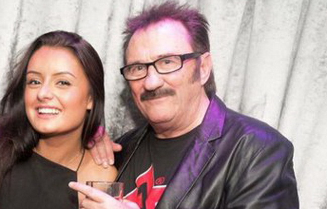 O iluzie optica a amuzat mii de oameni! Tu ce vezi in aceasta imagine?