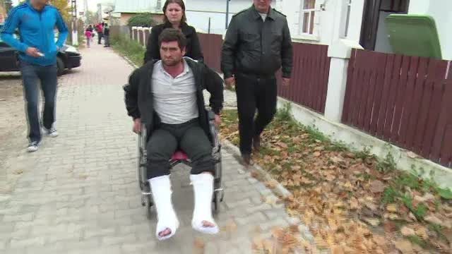 "Am cazut la locul faptei". Povestea hotului care a sarit de la balcon cand a intrat politia in vila pe care o jefuia