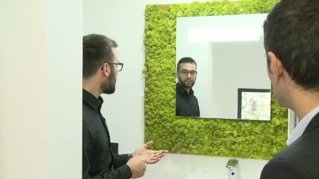 Casa viitorului, inventata de cativa studenti din Capitala. Factura la utilitati e zero, iar locuinta poate aduce si bani