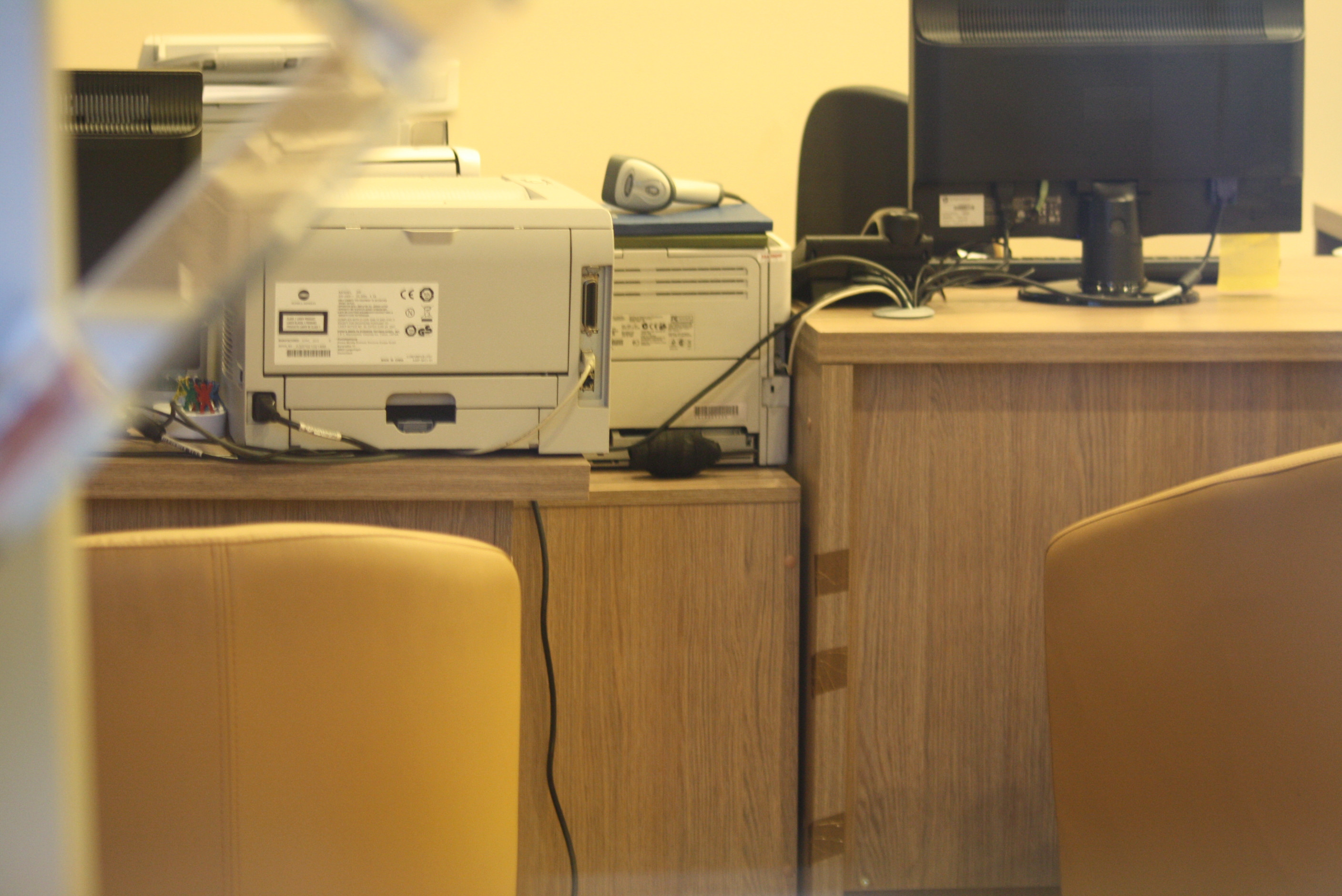 Alerta in Lugoj. Sediul unei banci a fost evacuat dupa ce un obiect suspect a fost gasit pe un birou. Ce era de fapt