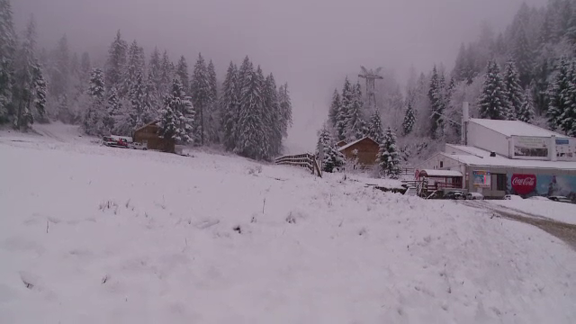 Hotelierii de la munte s-au pregatit pentru mini-vacanta de 1 Decembrie. Ce oferte le-au pregatit clientilor