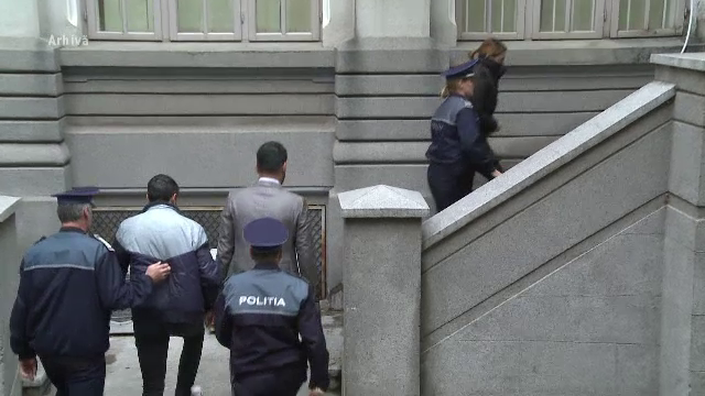 Decizia luata de Tribunalul Militar in cazul celor doi pompieri ISU care au verificat clubul Colectiv fara sa ia masuri