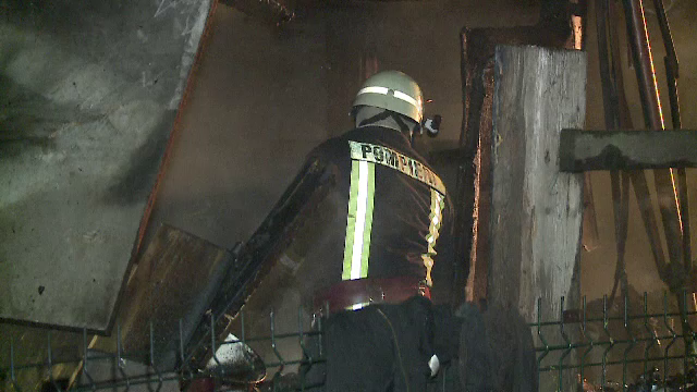 Sfarsitul dramatic al unui cuplu din Arad. Au ars de vii in propria locuinta, din cauza unei tigari uitate aprinse