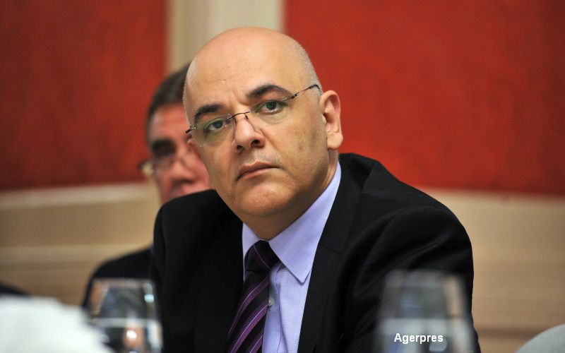 Reactia lui Ciolos cu privire la Raed Arafat, dupa scandalul in care a fost implicat ISU Bucuresti. "Nu exclud nicio masura"