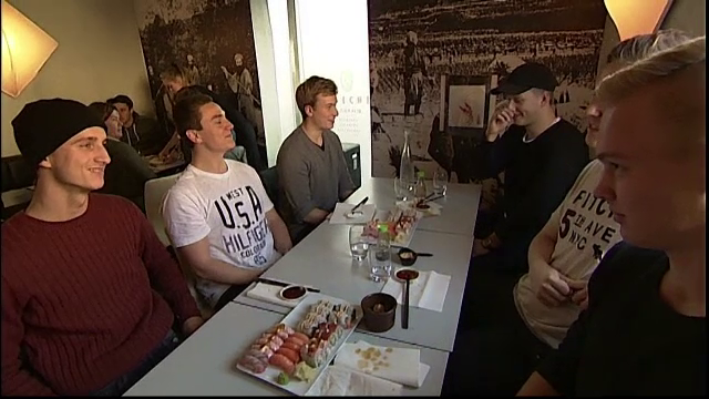 Solutia unui restaurant, in lupta cu clientii care isi umplu farfuria pana la refuz. Cum ii taxeaza daca nu mananca tot