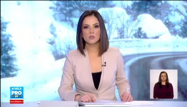 Ninsoarea a paralizat traficul in mai multe judete. Soferii luati pe nepregatite si-au abandonat masinile in zapada