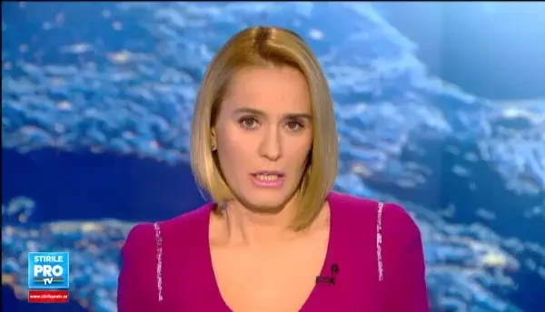 Dezastrul lasat in urma de incendiul izbucnit la hotelul omului de afaceri George Bosanceanu, din Mamaia. Filmare cu drona