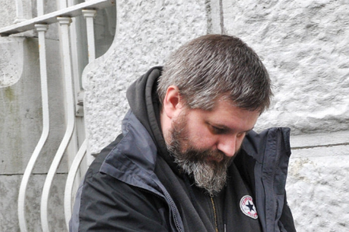 Vecinii unui fost angajat Apple au chemat politia, crezand ca tine un cadavru in casa. De unde provenea de fapt mirosul