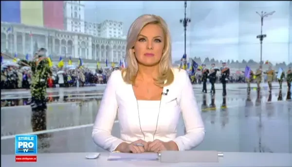 Ultimele repetitii inainte de parada de 1 Decembrie. La Alba Iulia se vor imparti fripturi si vin si va canta Voltaj