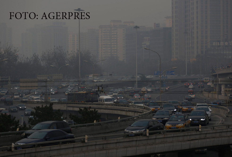 Nordul Chinei este acoperit de un nor de poluare de doua ori mai intins decat Romania. Solutia, asteptata de la natura