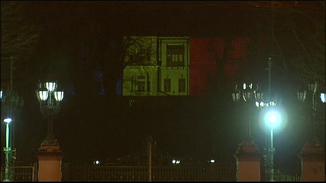 Palatul Cotroceni, luminat in culorile tricolorului. Klaus Iohannis a respins organizarea unei petreceri de 1 Decembrie