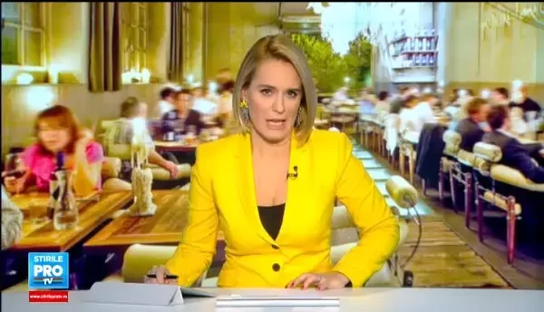 1 Decembrie, ziua in care francezii si italienii au fost frati cu romanii. Imagini de la petrecerile din Bologna si Paris