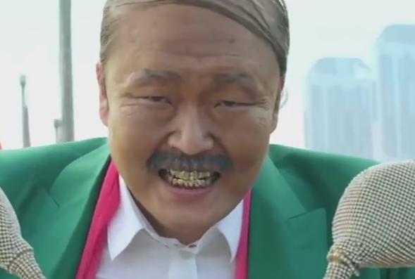 Psy, detinatorul recordului de vizualizari pe YouTube a lansat o noua melodie. Clipul a depasit 25 de mil. de vizualizari