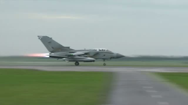 Germania se alatura coalitiei occidentale impotriva Statului Islamic. Nemtii nu vor participa insa la misiunile de bombardare