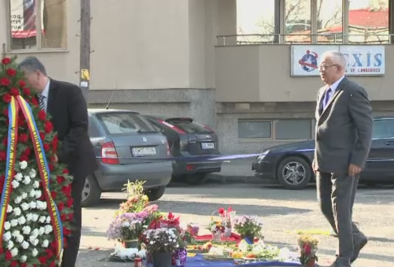 Presedintele CCR s-a recules in fata clubului Colectiv. "Puteam sa fiu si eu, imi place rock-ul, merg in club"