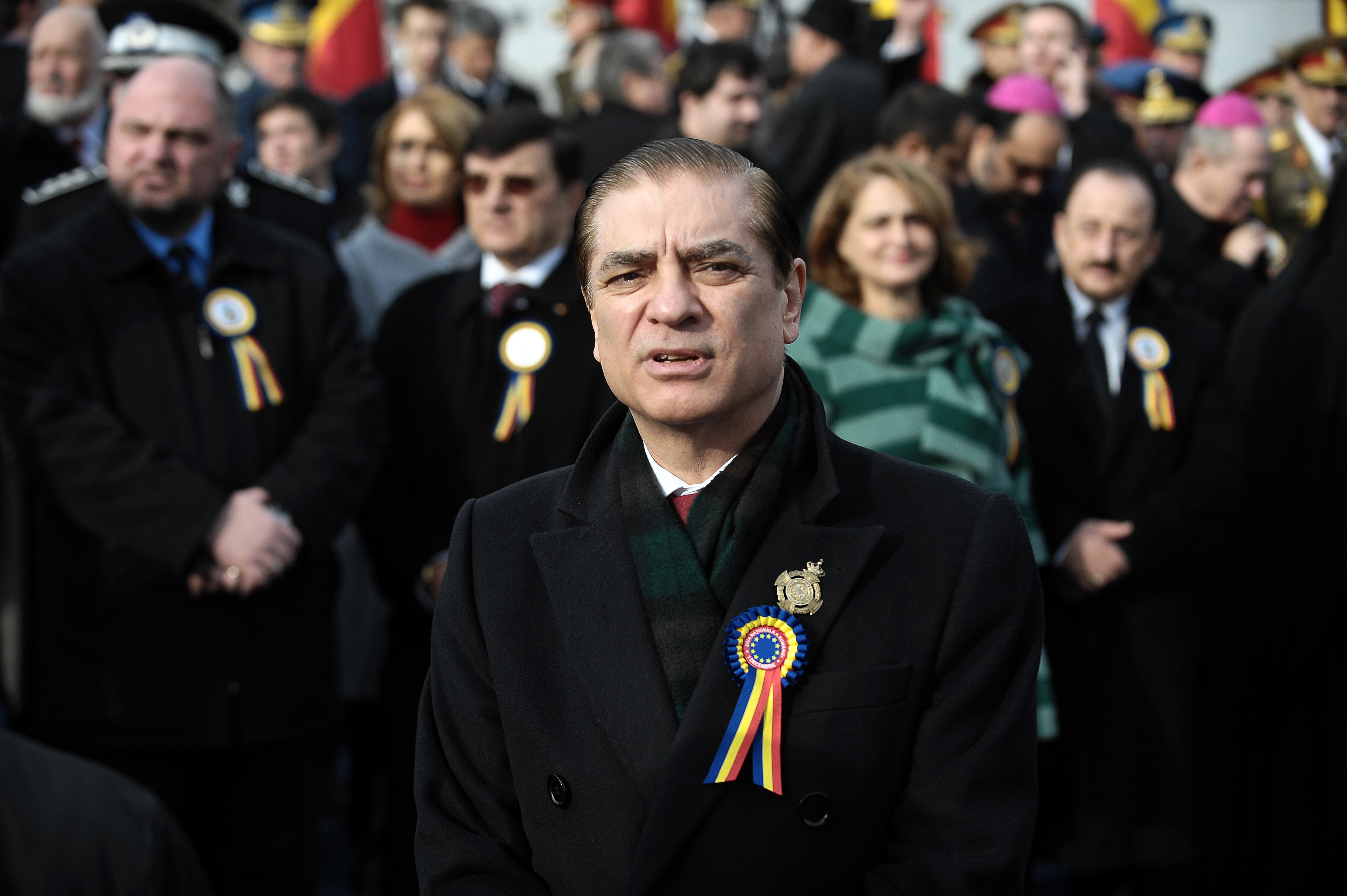 Scandal urias de coruptie in Romania, in care apare numele Printului Paul. Prima persoana retinuta de procurori