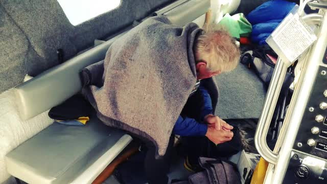 Fondatorul brandului cu cele mai calduroase haine a murit de frig. Ironia crunta din spatele unei tragedii