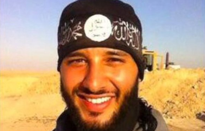 "L-as fi ucis cu mainile mele daca as fi stiut". Confesiunea dureroasa a tatalui celui de-al treilea kamikaze de la Bataclan