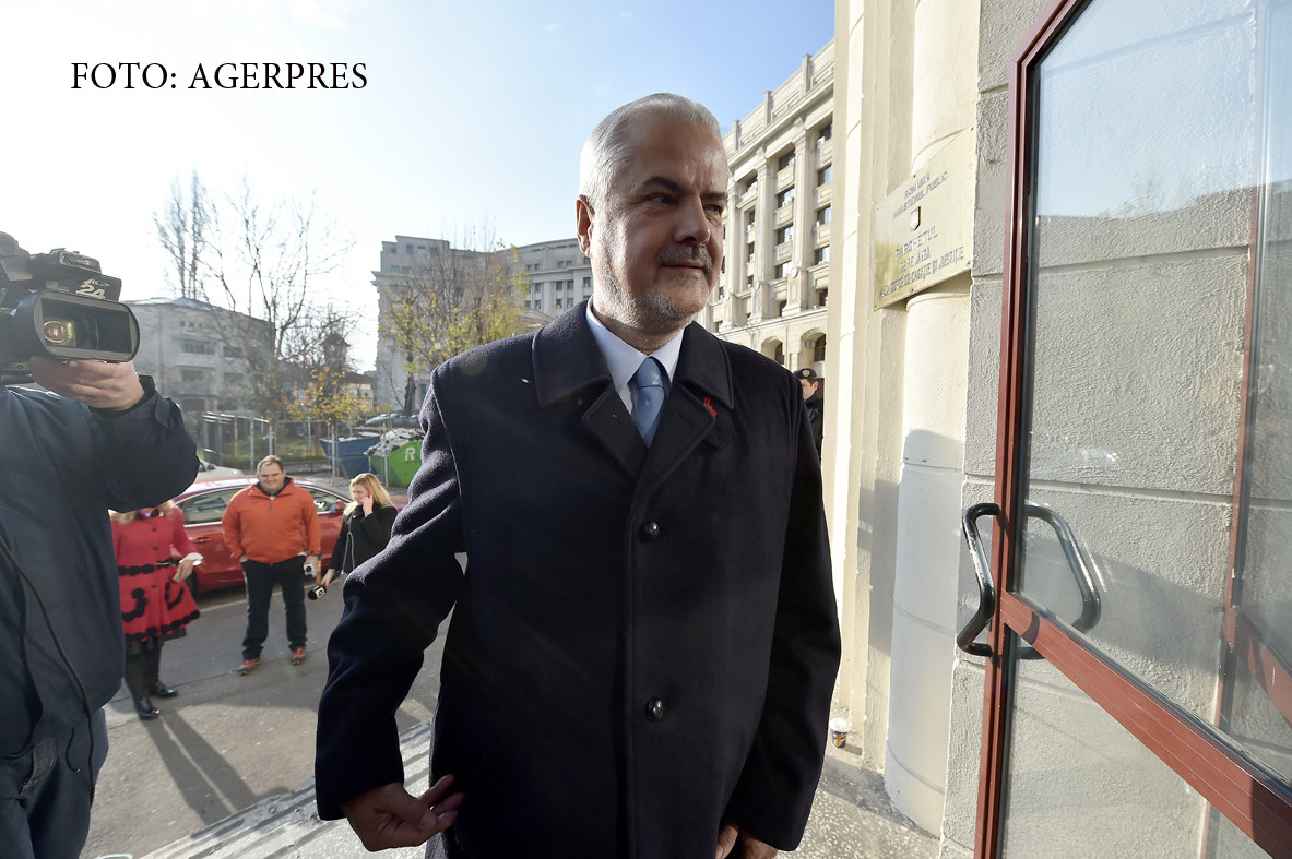 Surse judiciare: Adrian Nastase a fost audiat in urma cu doua luni in dosarul Rompetrol II