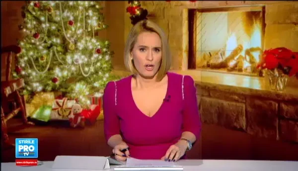 Cadouri amuzante de Craciun: cana care ascunde prajitura si cutitul cu incalzire. Cat si-au propus romanii sa dea pe cadouri