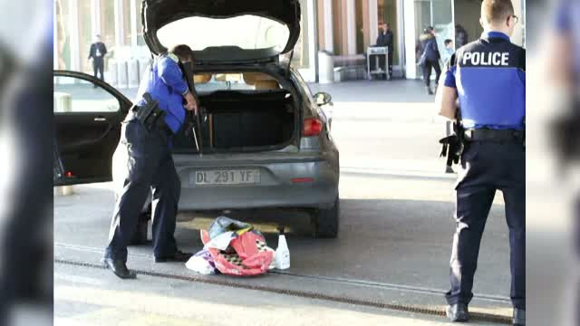 Alerta decretata in Elvetia, dupa amenintarea terorista de vineri. Zonele aglomerate, impanzite de politisti