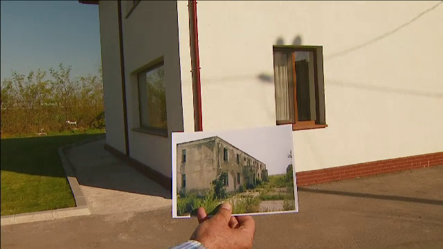 Si-a modernizat satul si a facut scoli doar din banii primariei. "Degeaba faci drumuri, daca merg pe ele oameni needucati"