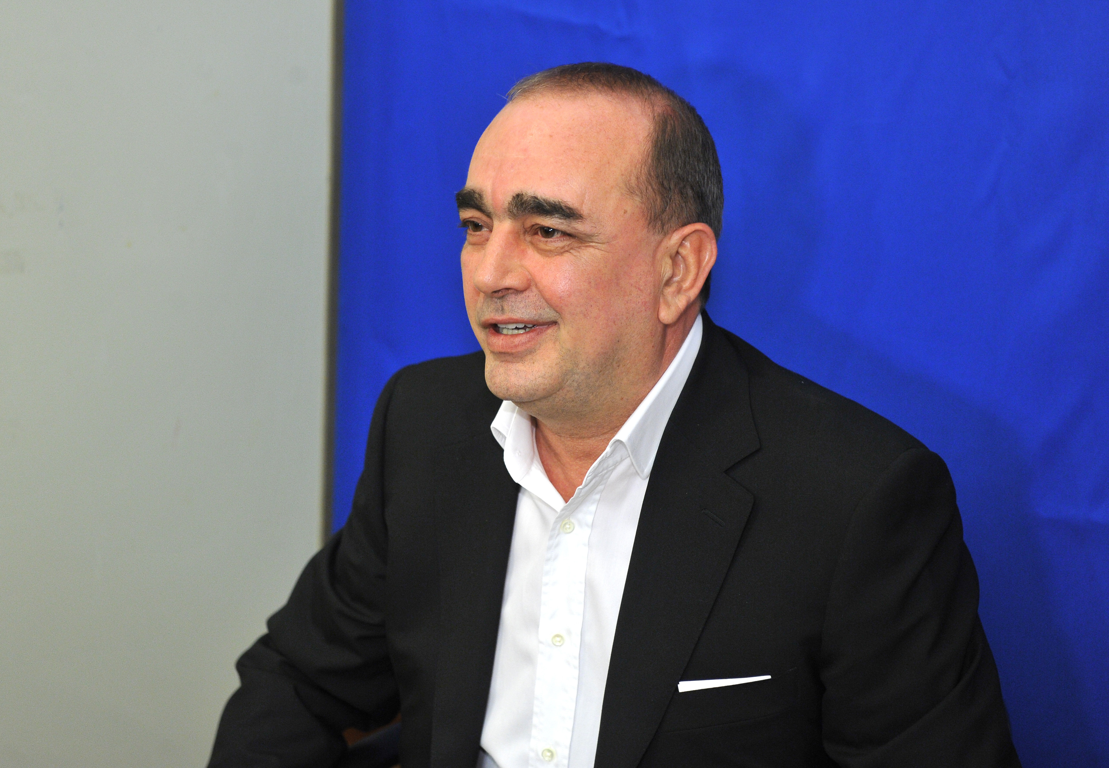 Căldură gratis în calorifere, trafic rutier ”ca afară” sau case pentru tineri. Ce promit candidații la Primăria Capitalei