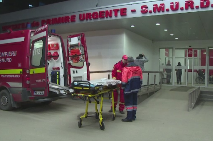 Un barbat de 60 de ani a murit intoxicat in baia casei sale. Sotia lui a facut atac cerebral cand l-a gasit