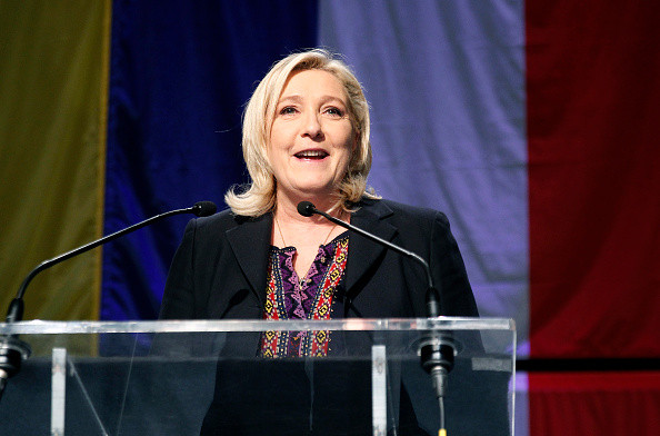 Cum au oprit francezii avantul extremei dreapta. Primele reactii dupa rezultatele votului de duminica