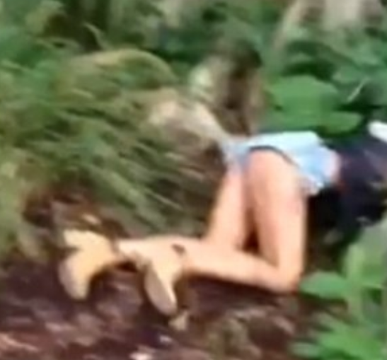 Farsele pe care un australian i le face iubitei sale s-au viralizat. Au fost urmarite de 19 milioane de oameni. VIDEO