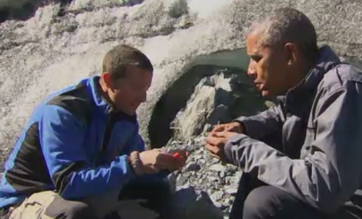 Barack Obama si Bear Grylls, in salbaticie. Presedintele american a mancat resturi de la masa unui urs