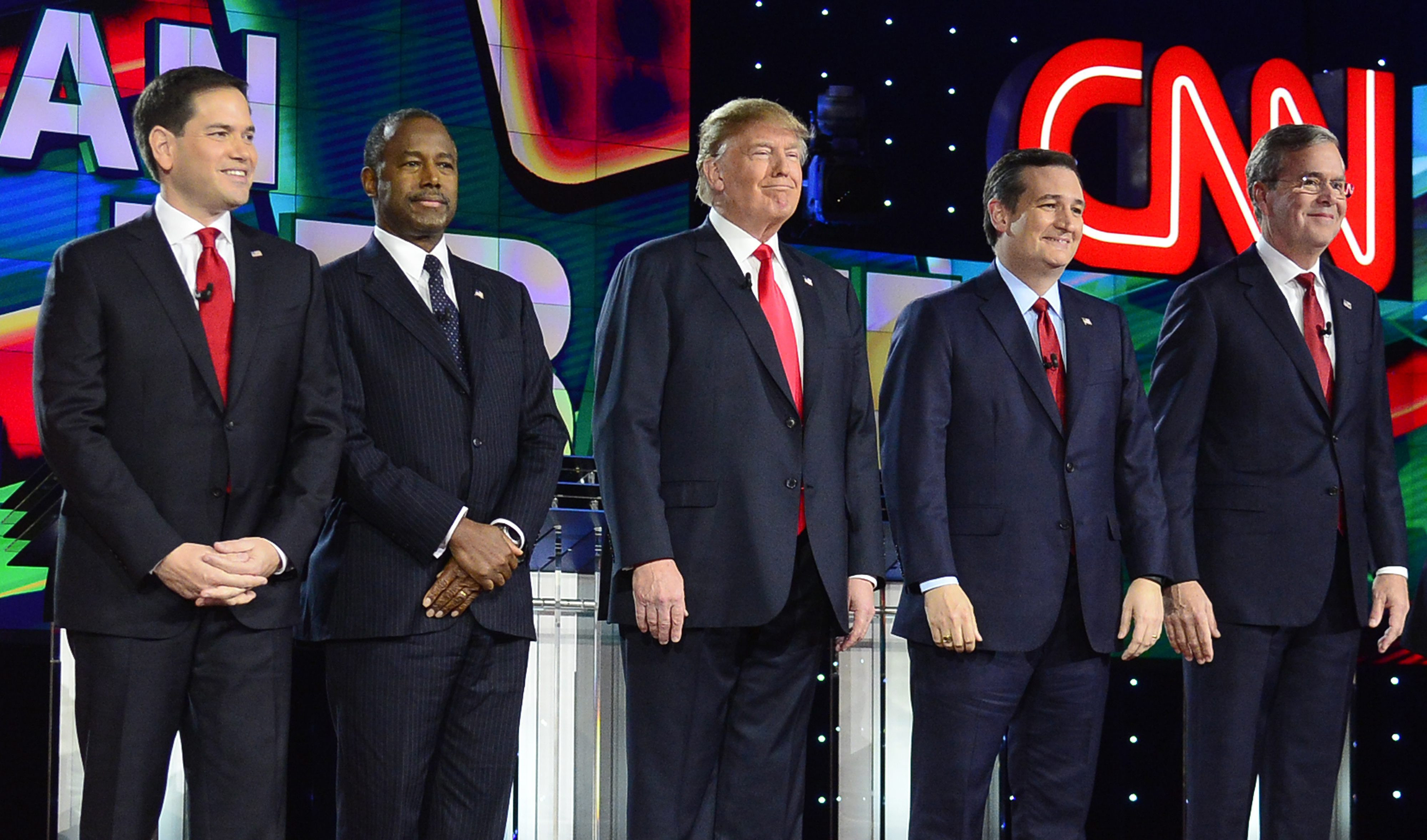 Donald Trump, atacat de un contracandidat in dezbaterea republicanilor in cursa pentru Casa Alba: "Este un candidat haos"