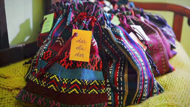 O initiativa inceputa pe Facebook a devenit o reala "vanatoare" de cadouri in Brasov. Gestul generos facut de un tanar