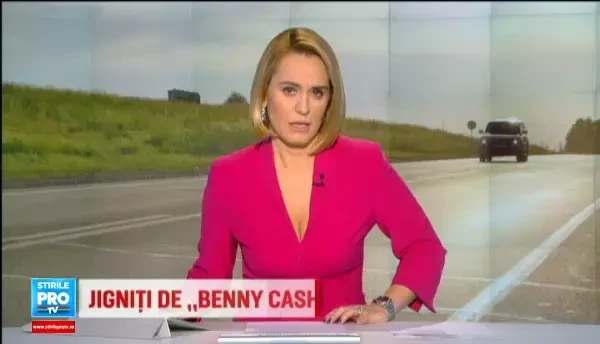 Accident spectaculos in Botosani: un sofer s-a rostogolit cu masina, dupa o depasire periculoasa. Totul a fost filmat