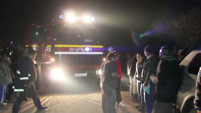 Sapa o groapa pentru fantana cand peretele de pamant a cazut peste el. Cum a reusit barbatul sa se salveze