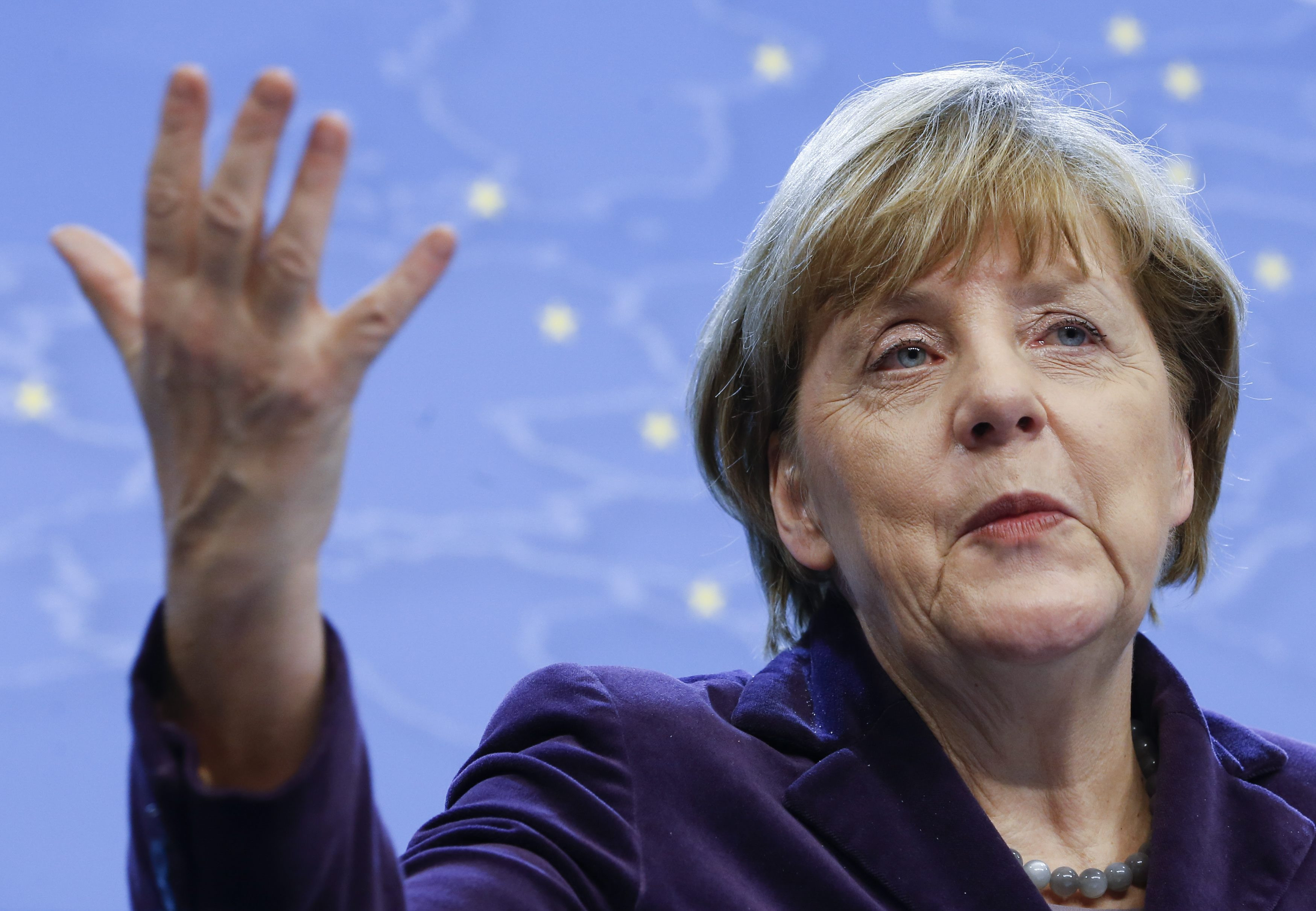 Angela Merkel nu respinge primirea mai multor migranti in UE. "Bunastarea si conditiile noastre de viata ne permit"