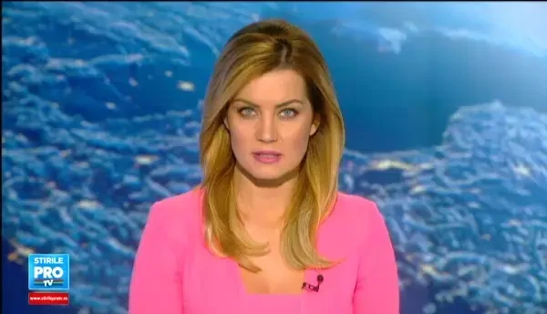 Scandal la o scoala din Vaslui. Un profesor, acuzat de mama unei eleve ca ar fi batut-o pentru ca a gresit un exercitiu